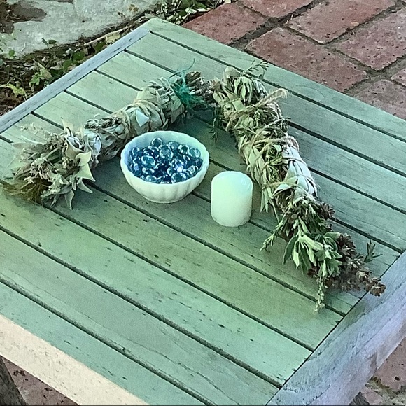 SOLD OUT - Picture 6 of 7